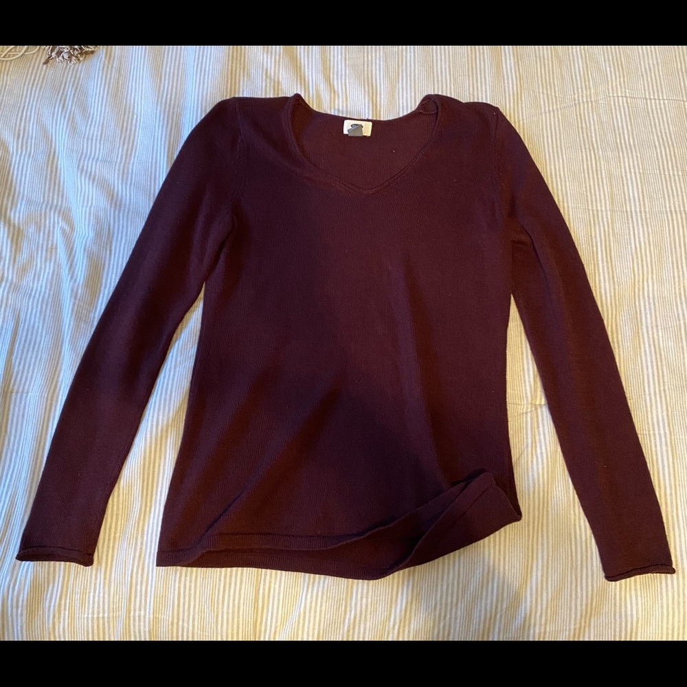 M Old Navy Sweater
